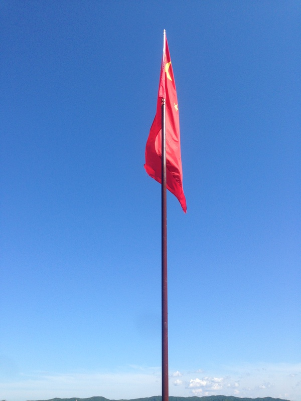 在边境遥望异国时，更能体会何为祖国