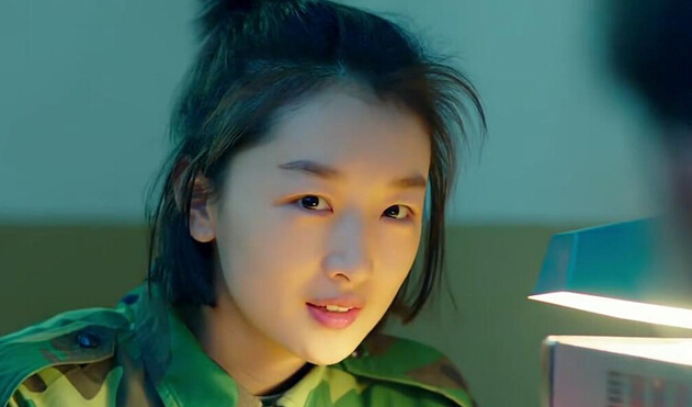 冬雨妹子的皮肤真好，吹弹可破