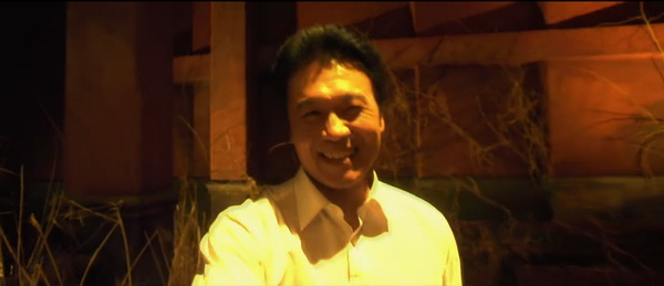 笑得灿烂的南社长