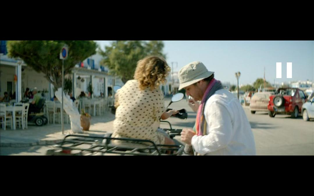 在快要亲上的一瞬间，anna一脚油门加速离去。